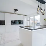 Einzigartiges Einfamilienhaus Ruhe Und Komfort *