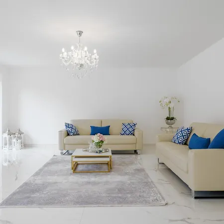 Einzigartiges Einfamilienhaus Ruhe Und Komfort *