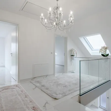 Einzigartiges Einfamilienhaus Ruhe Und Komfort * הנובר